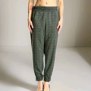 Athleta Jogger Pants Size 14 Olive Green‎ Black Aliso Chevron Print Lightweight